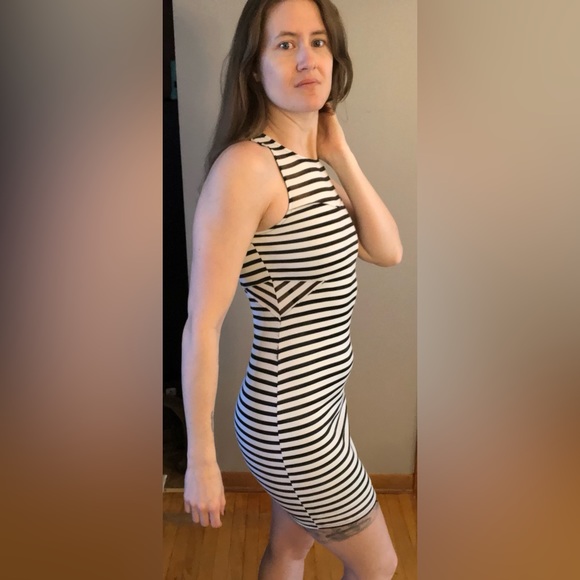 Sexy little black and white striped dress. Size: S. Lightly worn. - Picture 7 of 10